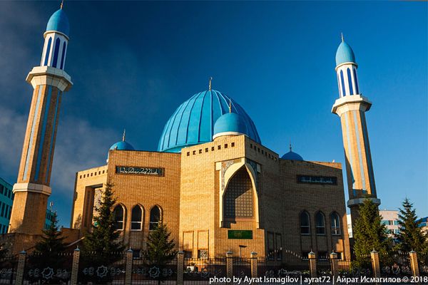 Мусульманская мечеть Кызыл Жар